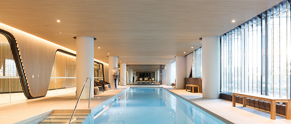 Collins St Apartment